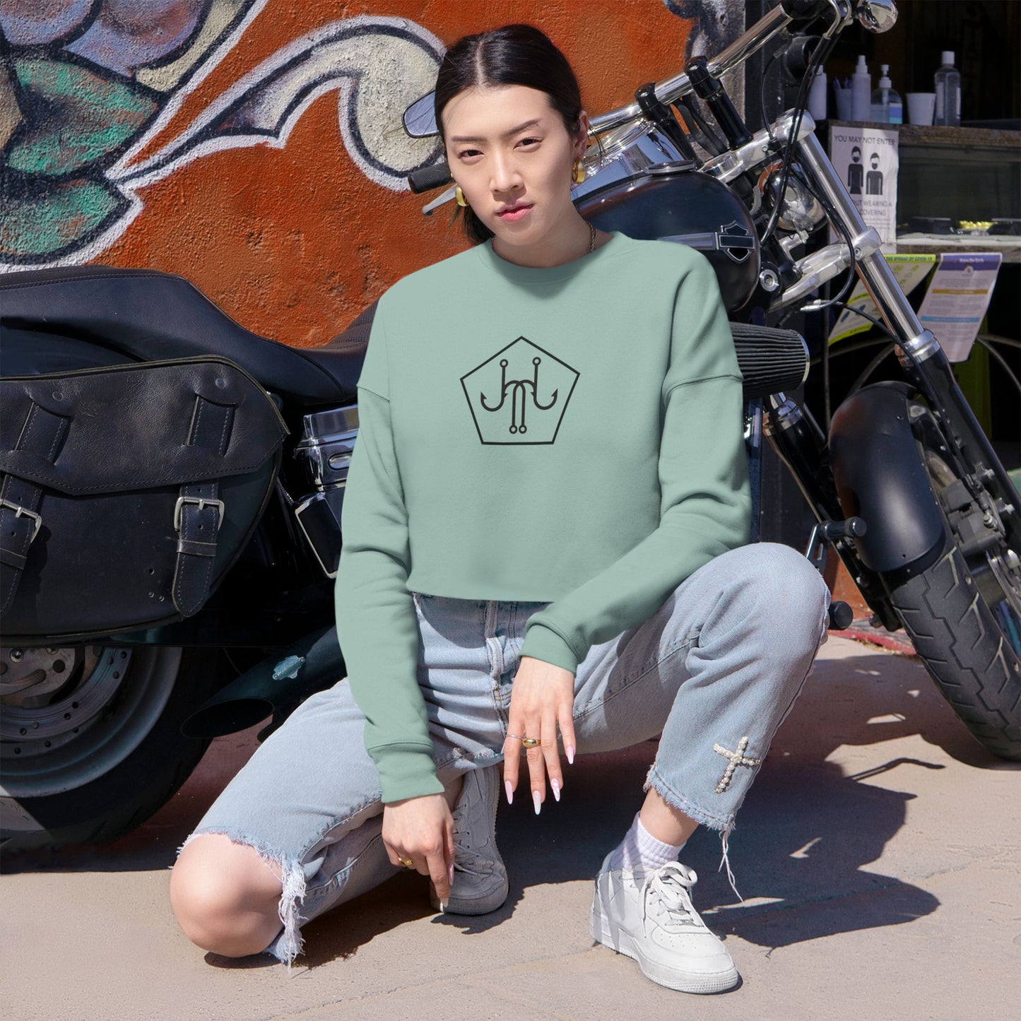 Jomo Joho Carteret Hook’s Cropped Sweatshirt